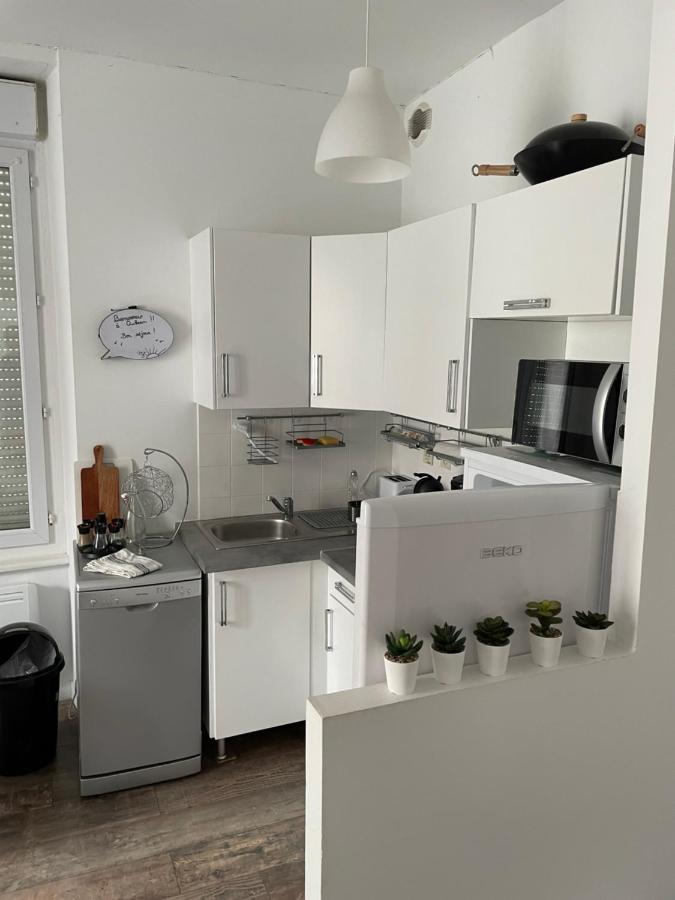 Appartement Rue De La Gare Centre Ville Quiberon Exteriör bild